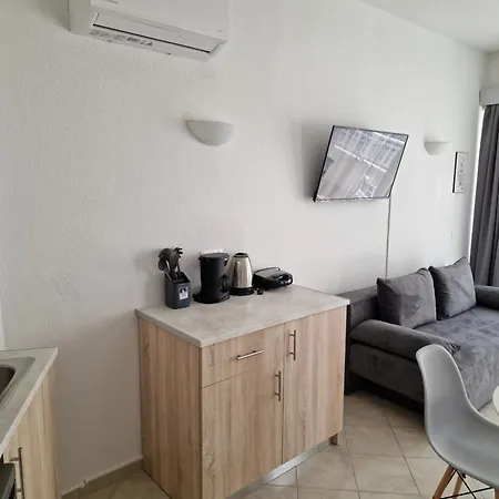 Blue Eyes Ixia (Rhodes)