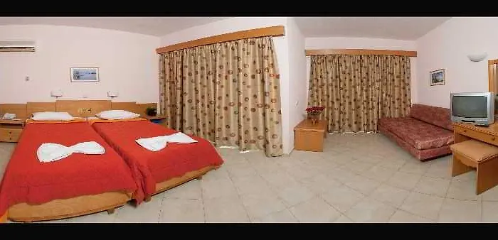 Aparthotel Blue Eyes